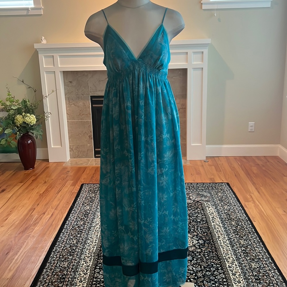 VICTORIA SECRET Vintage Teal Paisley and Satin Sphaghetti Strap Nightgown MEDIUM